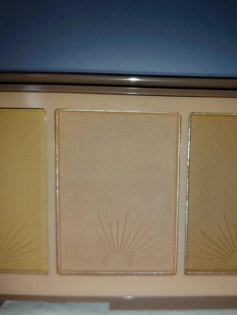 Pinky B Cosmetics - Hot Commodity: The Bronzer Palette